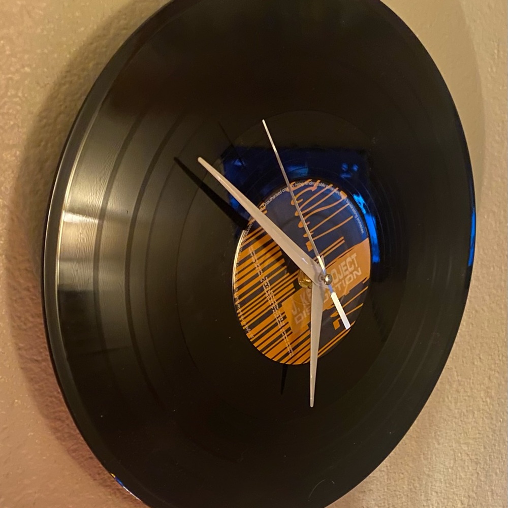 Repurposed Vinyl Record Clock.